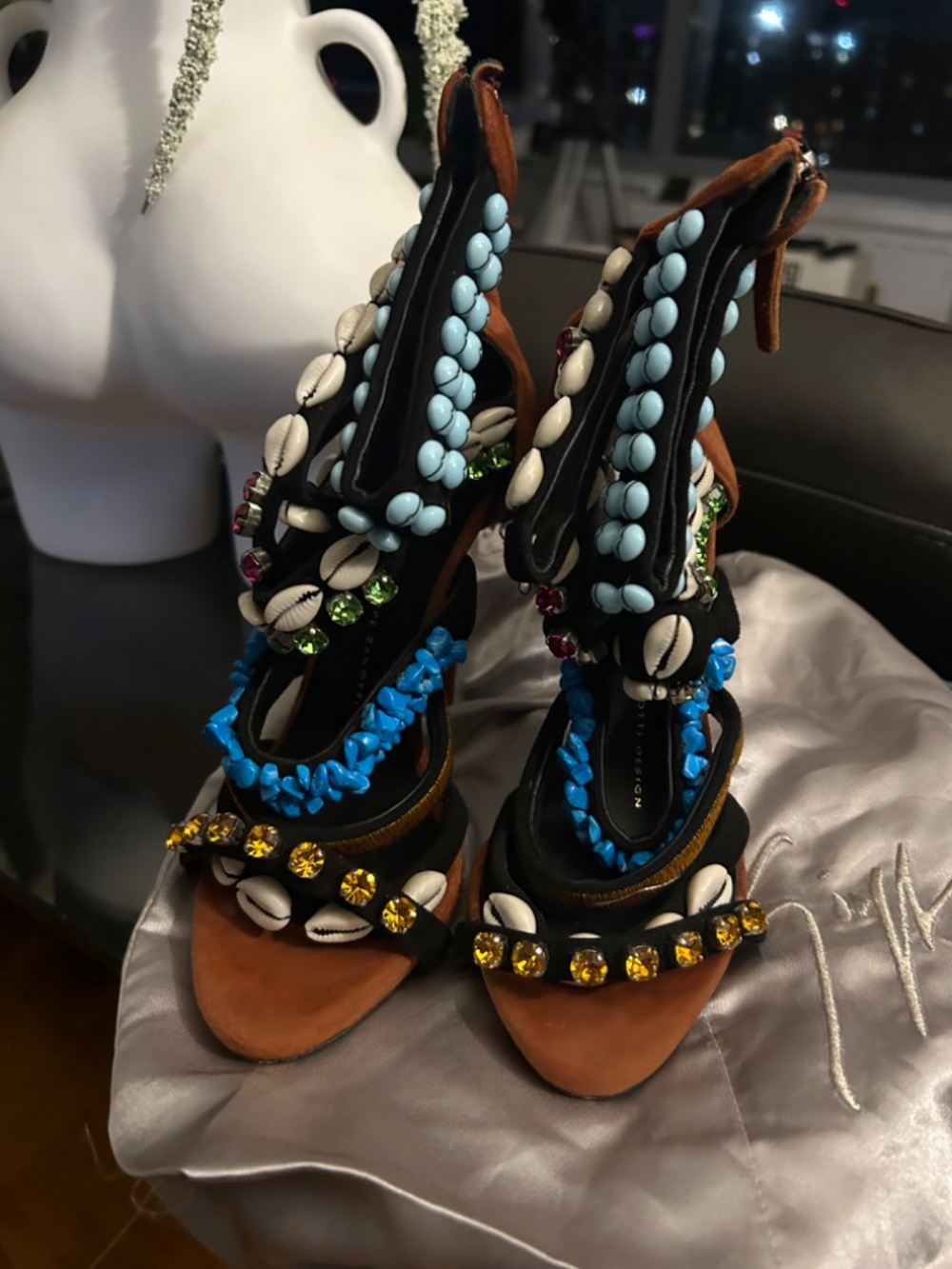 Giuseppe Zanotti Coline Beaded Shell - Picture 4 of 15